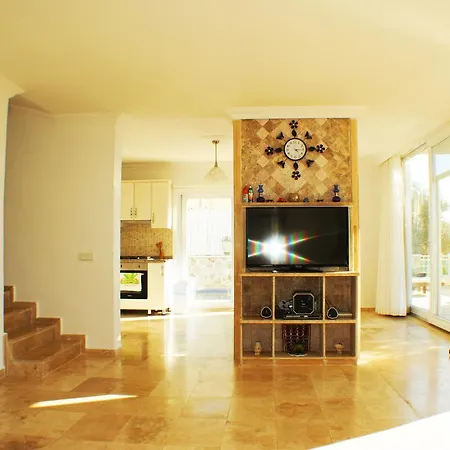 Can Villa